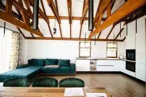 Faház kontra hagyományos építés – Előnyök és hátrányok 3 Faház kontra hagyományos építés – Előnyök és hátrányok